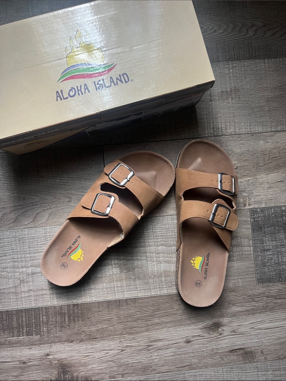 Sandals - Picture 1 of 6